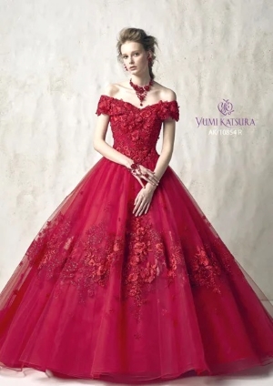 赤のドレス