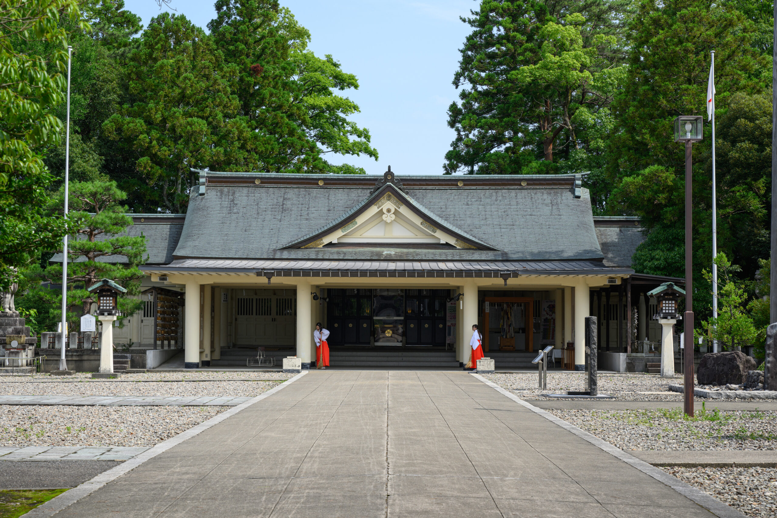 【護国神社】凛とした空気に包まれて誓う　心澄む神前結婚式